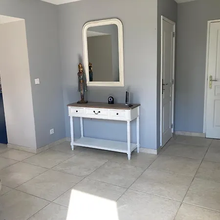 Les Hirondelles Ferienhaus Courcy (Calvados)